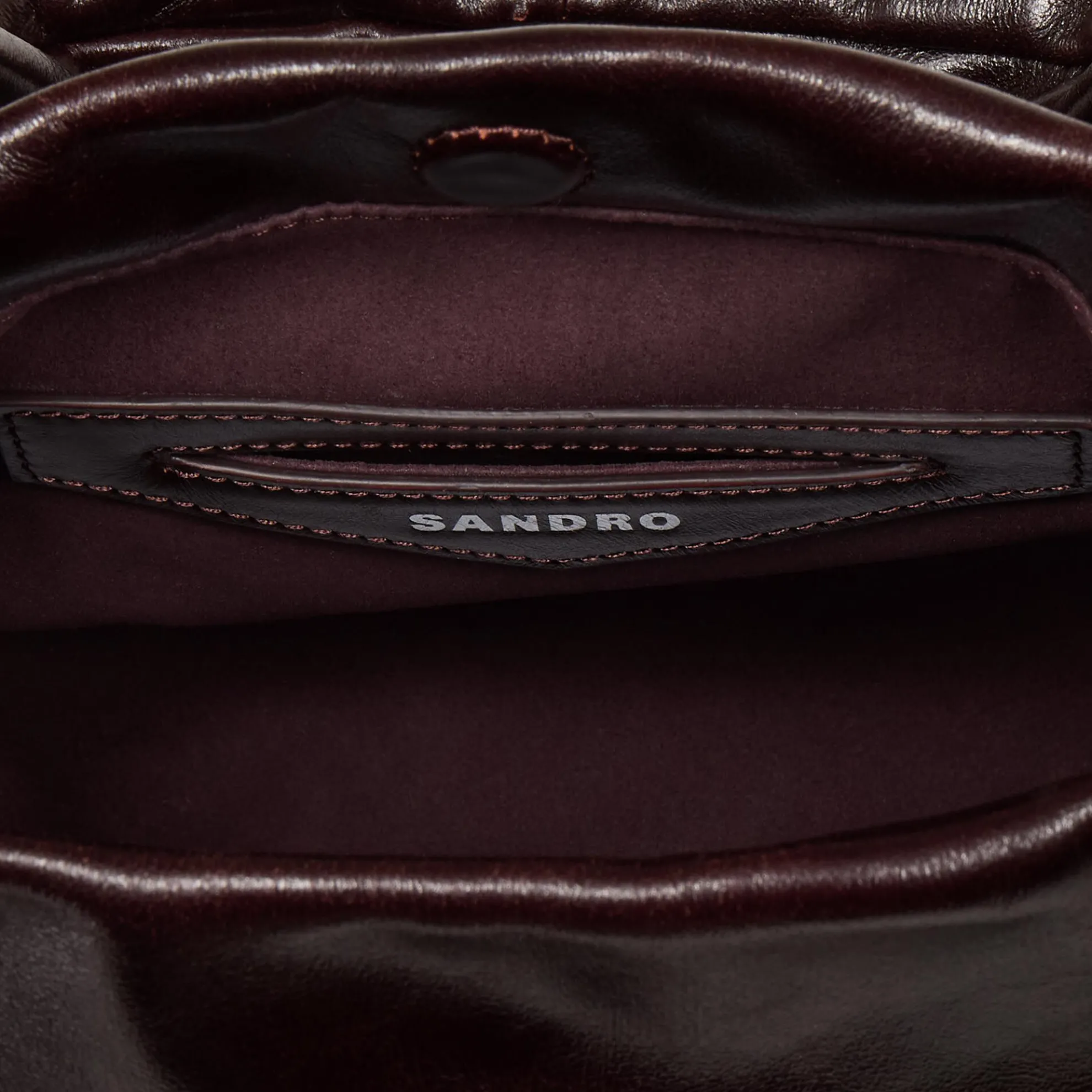 Kleine Tas Van Glanzend Leer