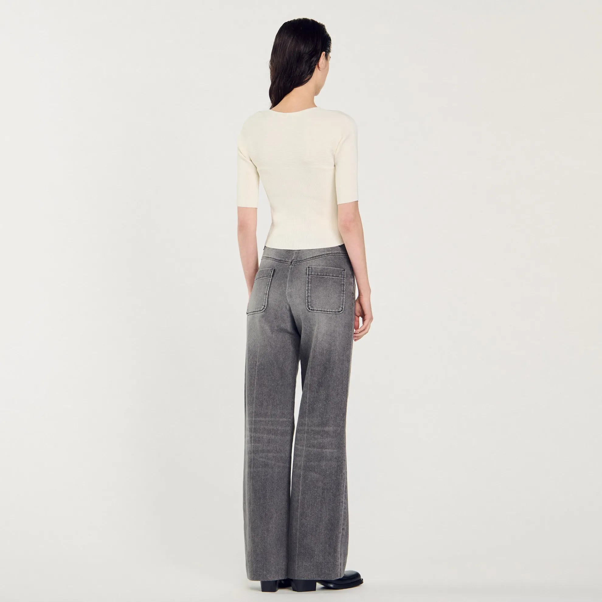 Kort Vest Met Ribbels