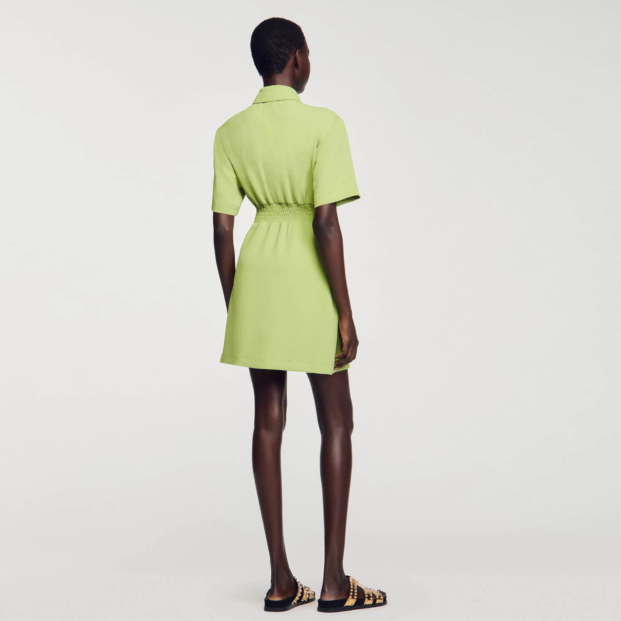 Korte Jurk Met Knoopsluiting