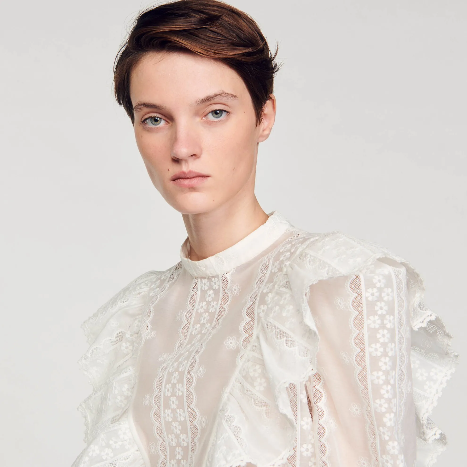 Korte Top Broderie Anglaise