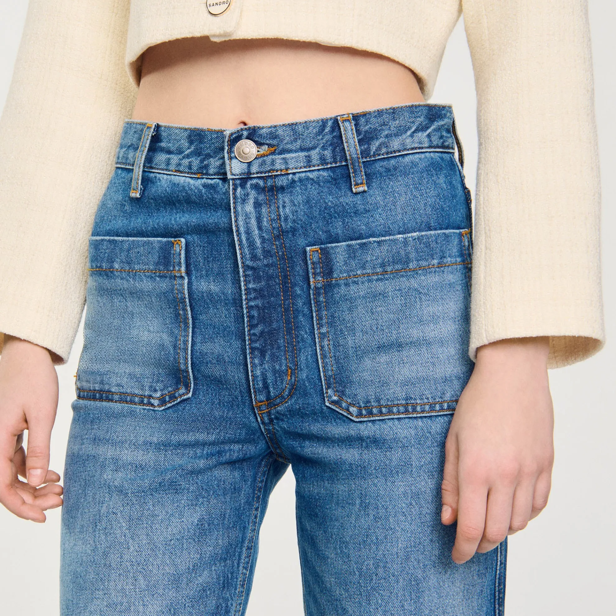 Verbleekte Wijd Uitlopende Jeans